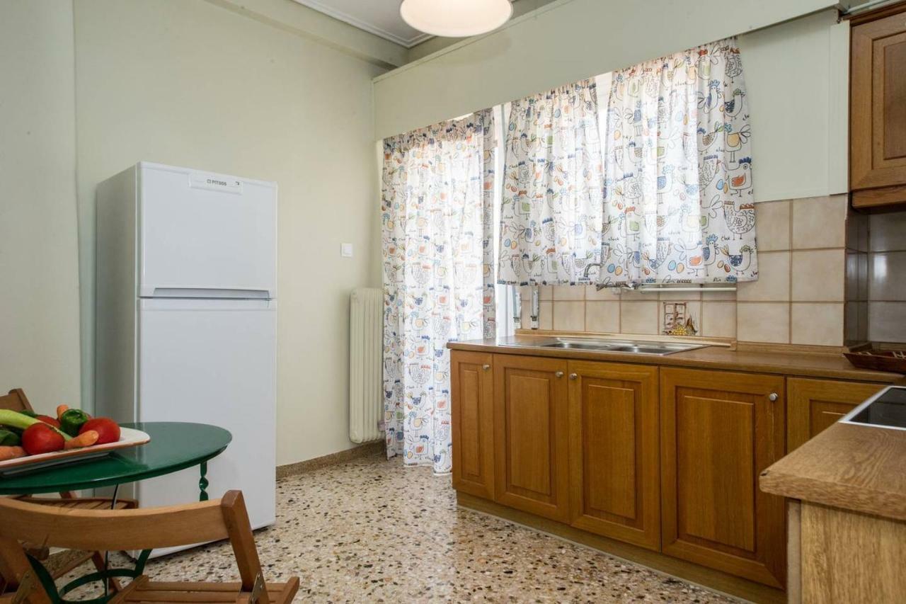Perfect spot, elegant&bright Apartamento Kalamata Exterior foto
