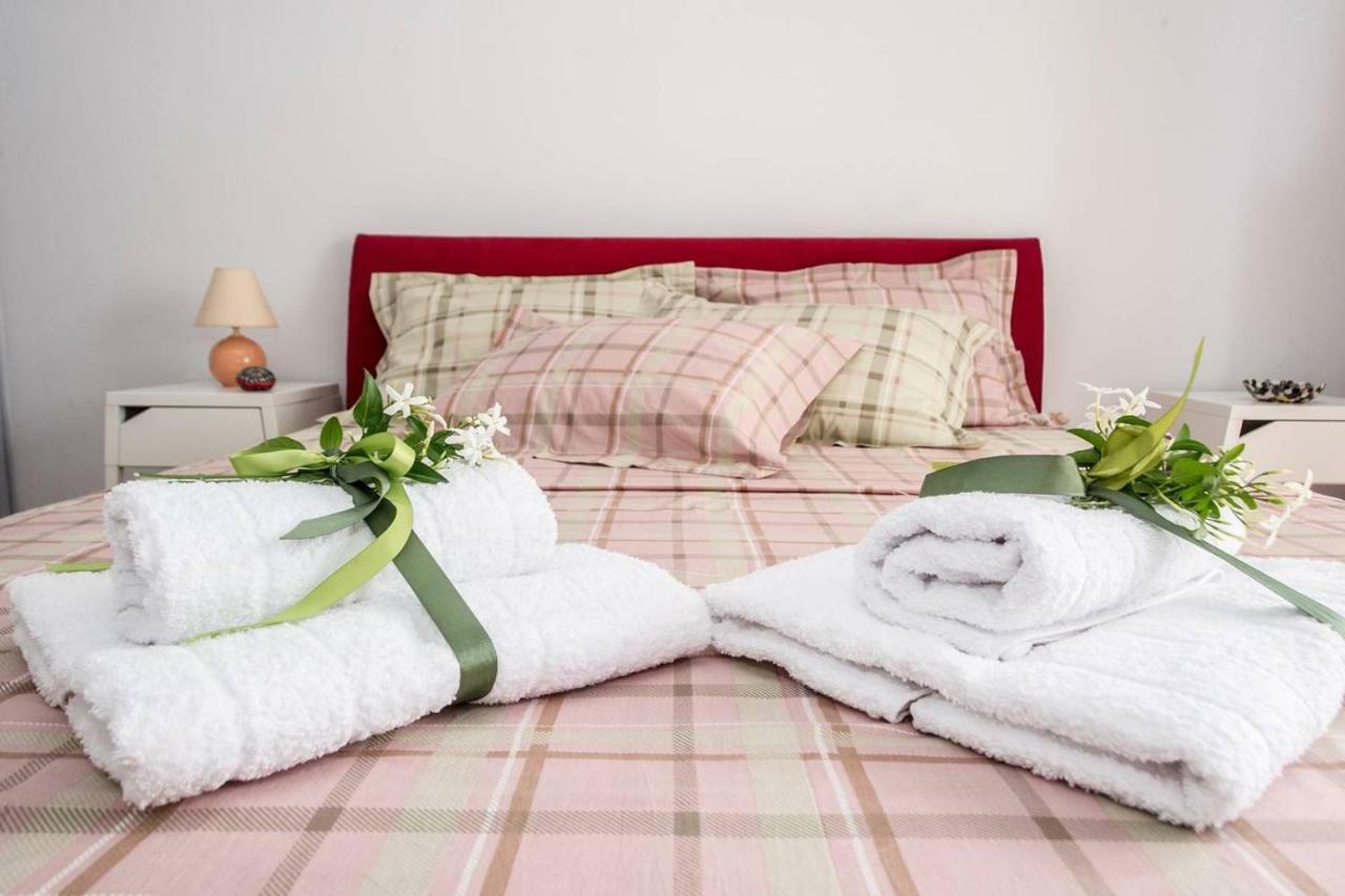 Perfect spot, elegant&bright Apartamento Kalamata Exterior foto